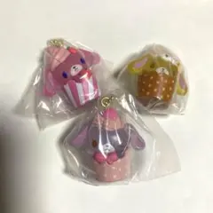 シュガーバニーズ カップケーキチャーム ストロベリーうさ しろうさ はなうさ