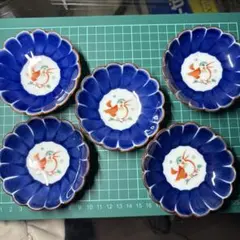 有田焼　賞美堂　其泉窯　瑠璃赤絵花鳥　菊割皿　５枚セット　小皿　三つ足　古伊万里