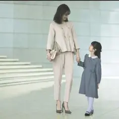 ルイルエブティックプリーツペプラムセットアップ