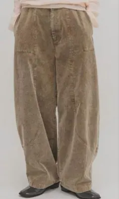 KBF コーデュロイコクーンパンツ　36