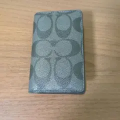 COACH グリーン レザー パスケース