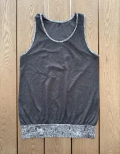 【美品】La-2 ヨガタンクトップ ダークグレーフラワー柄裾 フリーサイズ