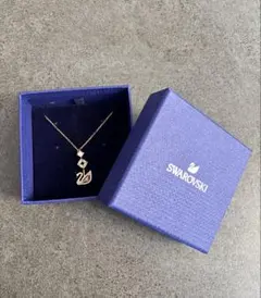 p*c様 SWAROVSKI Dazzling Swan クリスタル ネックレス