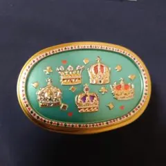 【缶のみ】青山デカーボ　2025年バレンタイン限定　ネコのトランプ缶