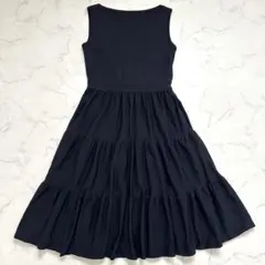 美品✨️フォクシー 2022 Sourire ニットティアードワンピース L 紺のサムネイル