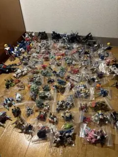ガンダム SDガンダムフルカラー　ガチャ　フィギュア セット 多数　130体ほど ガンダム SDガンダム ガチャ フィギュア セット 多数 130体ほど - メルカリ