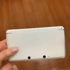 ニンテンドー3DS ピュアホワイト