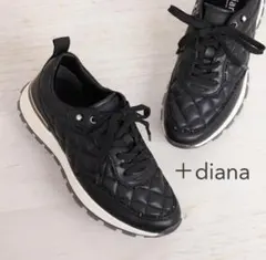 ブラック スニーカー