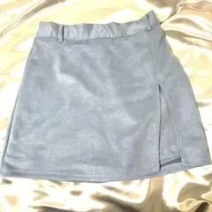 スウェード調水色サイドスリット　台形　インパンつき　ミニスカート