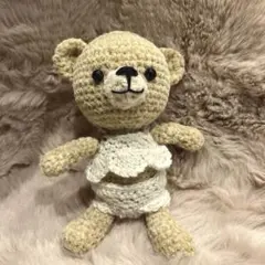 ハンドメイド　テディベア　クマのあみぐるみ　ぬいぐるみ　本体＆お洋服