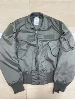 Alpha Industries CWU-36/P フライトジャケットのサムネイル