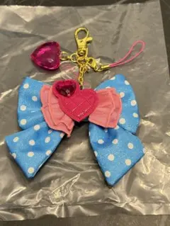 ランダムキーチェーン　ミニー　リボンチャーム