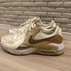 Nike Air Max エクシーコルク24.5 スニーカー　靴　ナイキ