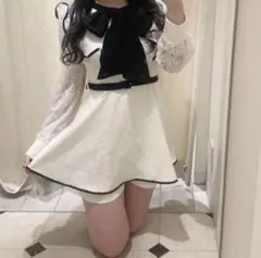 evelyn エブリン レースリボンロンパース 白