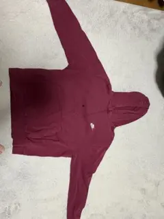 Nike バーガンディ フード付きパーカー L