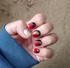 赤黒グラデーションネイルチップ10個セット