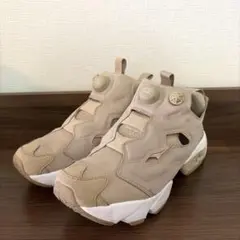 インスタポンプフューリー ナイロン Reebokリーボック　ベージュ スニーカーのサムネイル