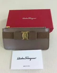 ☆値下げSalvatore Ferragamo フラグメントケース ブラウン
