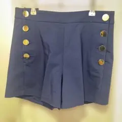 EXPRESS ゴールドボタン付きショートパンツ　ネイビー