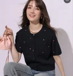 新品　アプワイザーリッシェ　ハート刺繍カーデプルオーバー Apuweiser-riche（アプワイザーリッシェ）の「ハート刺繍カーデプル