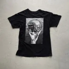 【Art】M.C. Escher 騙し絵 「写像球体を持つ手」 長袖t シャツ Art】M.C. Escher 騙し絵 長袖tシャツ 黒 Art】M.C. Escher 騙し