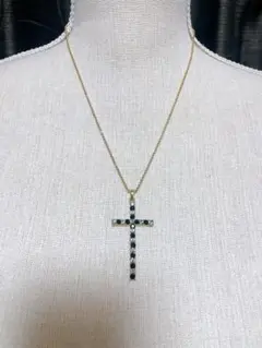 クロス型ネックレス