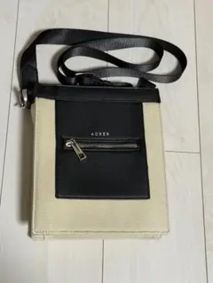 アドラー ショルダーバッグ