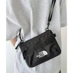 ノースフェイス サコッシュクロスバッグ 韓国ショルダーバッグ 斜め掛け