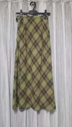 チェック柄タイトスカート