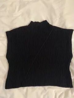 新品ZARA ネイビーリブ編み ニットベスト