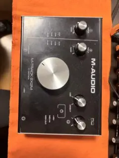 Item thumbnail for item aeddb247-856b-4359-8ba2-6dcd490da1a1