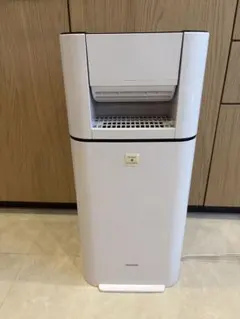 山善 衣類乾燥除湿機水タンク4．5L YDC－H60(LGR) 2024年製 - メルカリ
