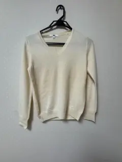 UNIQLO カシミヤ Vネックセーター 長袖 クリーム