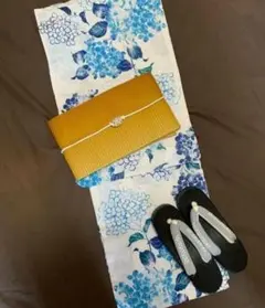 画像の 黄色 半幅帯付き◆高級変わり織◆涼し蒼青紫陽花(あじさい)の薄墨浴衣◆ ◇高級変わり織◇涼し蒼紫陽花(あじさい)の薄墨浴衣◇人気古典江戸