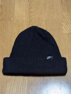 Nike ブラック ニット帽
