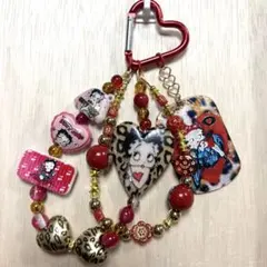 5/23新商品☆【ハンドメイド】じゃらじゃらキーホルダー(ベティー)
