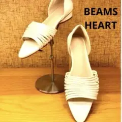 【美品】ビームスハート　BEAMSHEART ラインセパレートパンプス　Sサイズのサムネイル