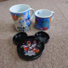ディズニー　カップ　&スーベニアプレート　ハロウィン2009セット
