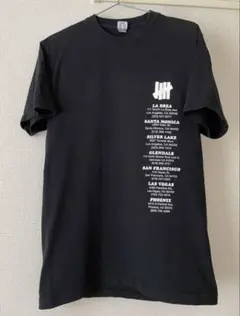 UNDEFEATED ブラック Tシャツ