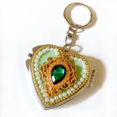 Item thumbnail for item 9e2b1116-6a03-42c5-bc26-a7dc8d270f93