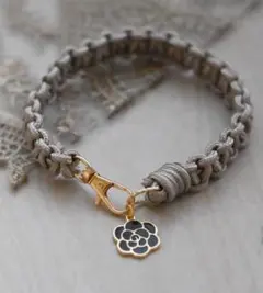 パラコード　軽量チョーカー　撮影　お出かけ　迷子札　カメリア