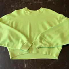 Bershka ライトグリーン クロップドスウェット Mのサムネイル