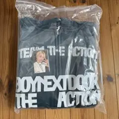 【トレカ6枚付き】ボネクド THE ACTION フーディー