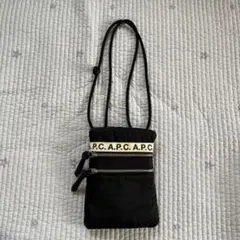A.P.C. アーペーセー　ショルダーバックのサムネイル