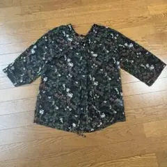 EMODA 花柄 シースルー ブラウスのサムネイル