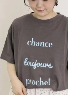 サマンサモスモス　【UVカット】スラブ天竺ロゴプリントTシャツ　チャコールのサムネイル
