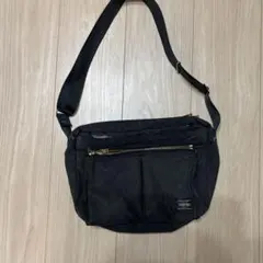 Item thumbnail for item e08792a9-c82a-40a2-b294-0af4e45590a6