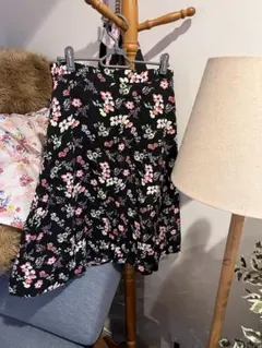 花柄のスカート　GAP  Lサイズ相当