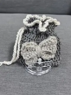 ハンドメイド　ポーチ　編み物　リボン