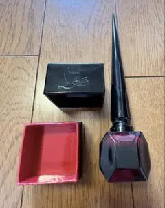 Christian Louboutin ネイルカラー ルージュルブタン　ルージュのサムネイル